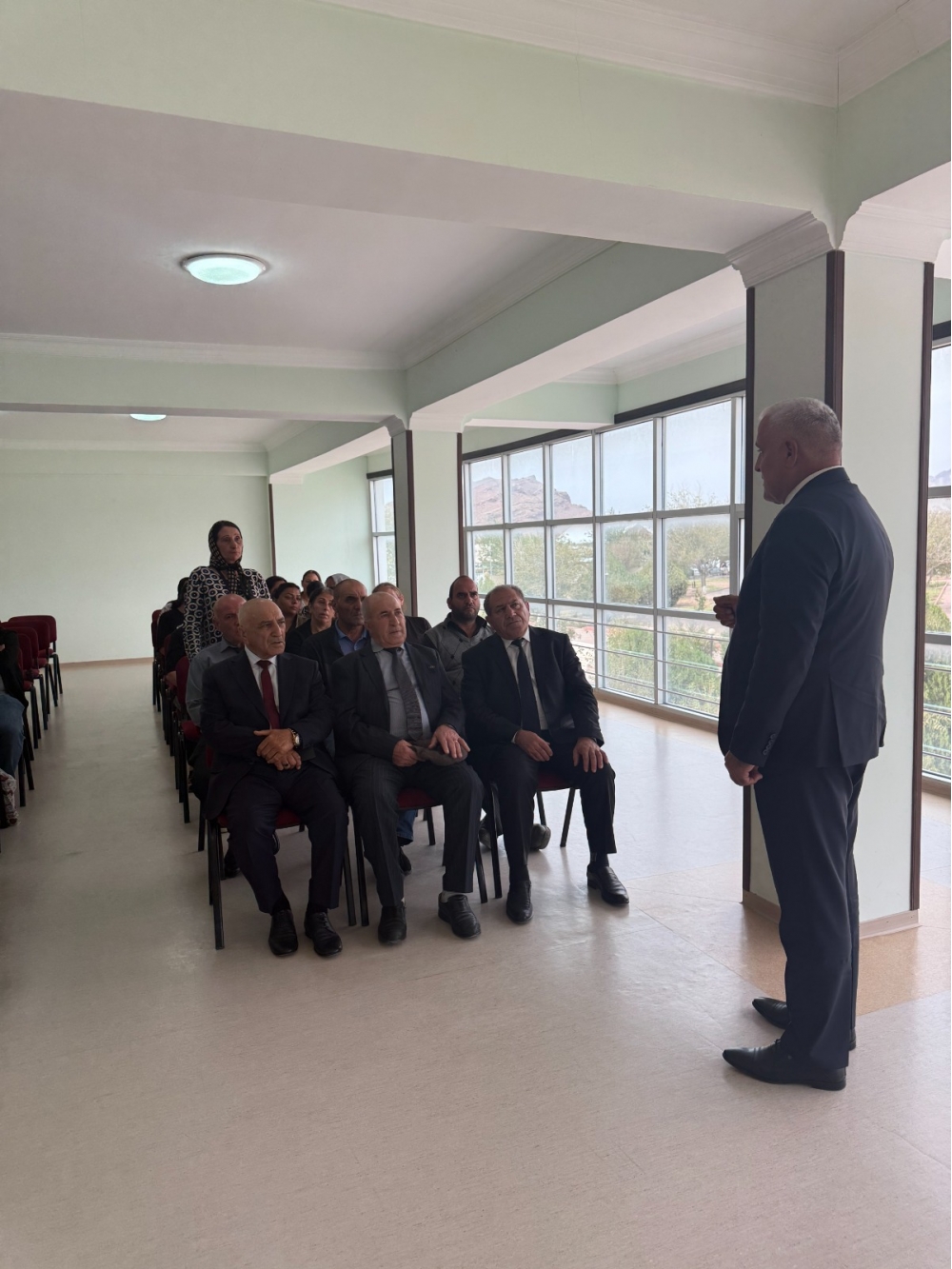 Milli Məclisin deputatı Vüqar Rəhimzadə Culfada seçiciləri ilə növbəti görüşünü keçirib (FOTO)