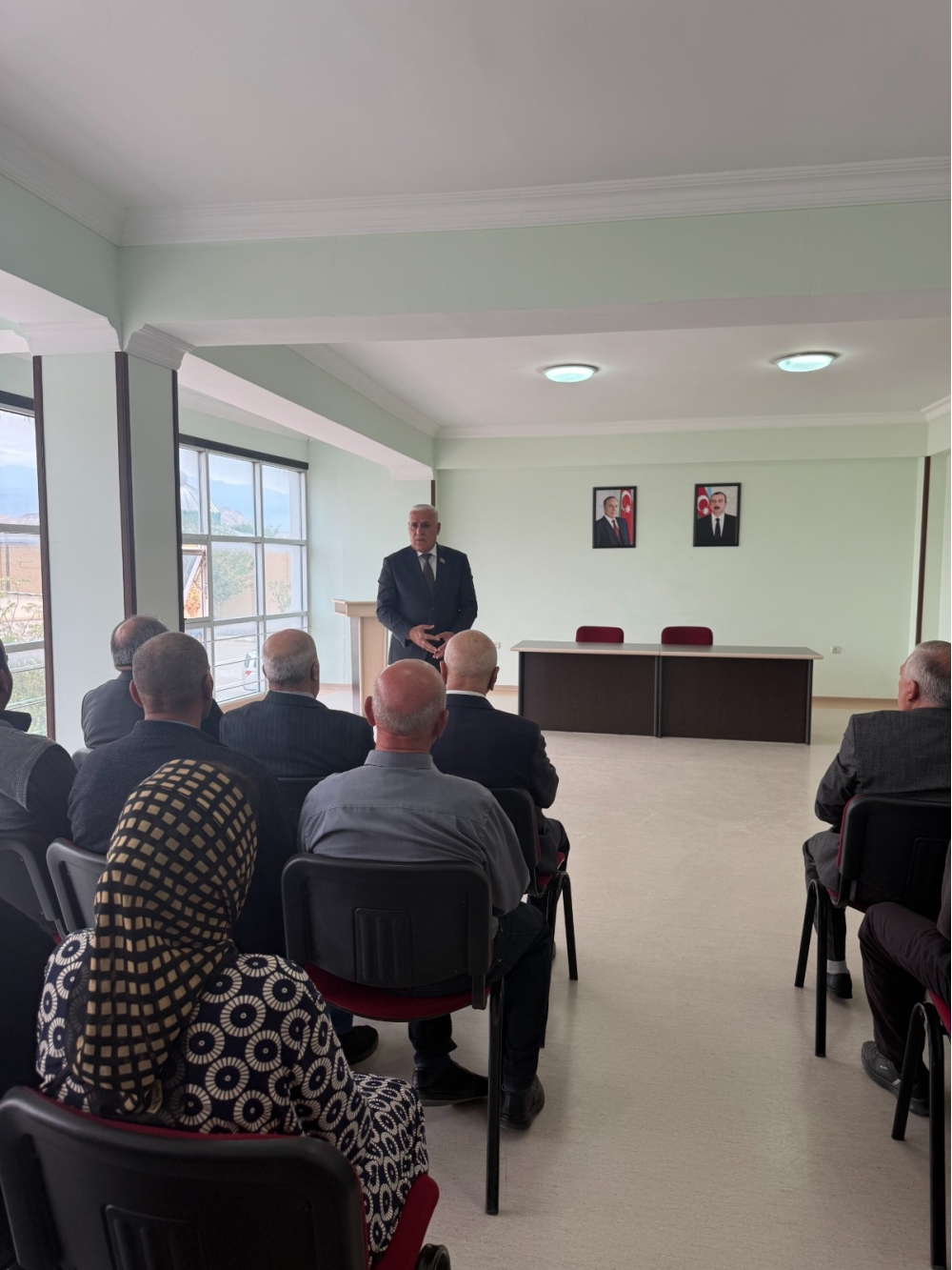 Milli Məclisin deputatı Vüqar Rəhimzadə Culfada seçiciləri ilə növbəti görüşünü keçirib (FOTO)