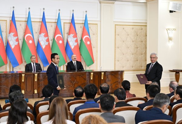 Azərbaycan-Kamboca sənədləri mübadilə olunub (FOTO/VİDEO) (YENİLƏNİB)