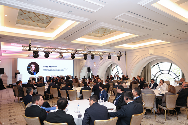 Unibank və AYİB xarici ticarətin maliyyələşdirilməsinə həsr olunan tədbir keçirib (FOTO)