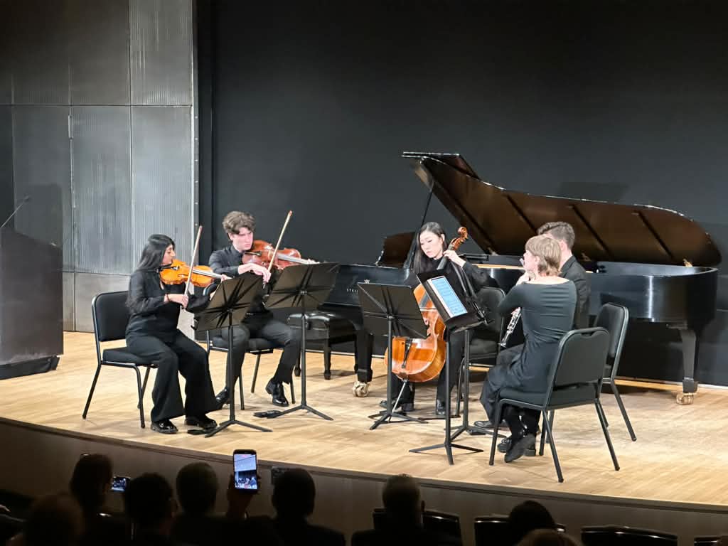 Nyu Yorkun məşhur Linkoln Mərkəzində Azərbaycan musiqisi səslənib (FOTO)