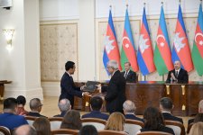 Azərbaycan-Kamboca sənədləri mübadilə olunub (FOTO) (YENİLƏNİB)