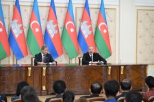Prezident İlham Əliyev və Kambocanın Baş naziri mətbuata bəyanatlarla çıxış ediblər (FOTO)