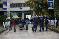 Sarayevoda mina qurbanlarına həsr olunmuş növbəti ekspozisiya keçirilib (FOTO)