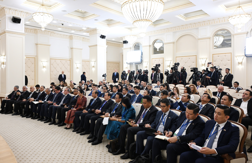 Prezident İlham Əliyev və Kambocanın Baş naziri mətbuata bəyanatlarla çıxış ediblər (FOTO)