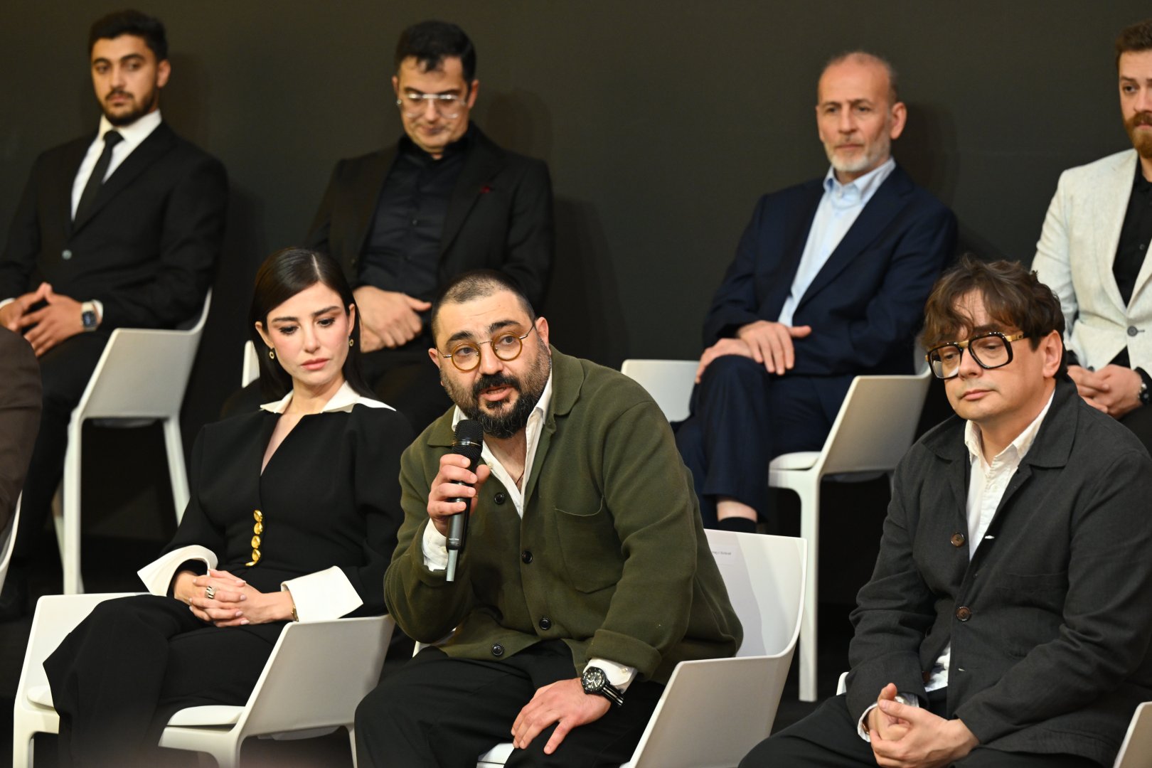 "44" filminin yaradıcı heyətinin brifinqi keçirilib (FOTO/VİDEO)