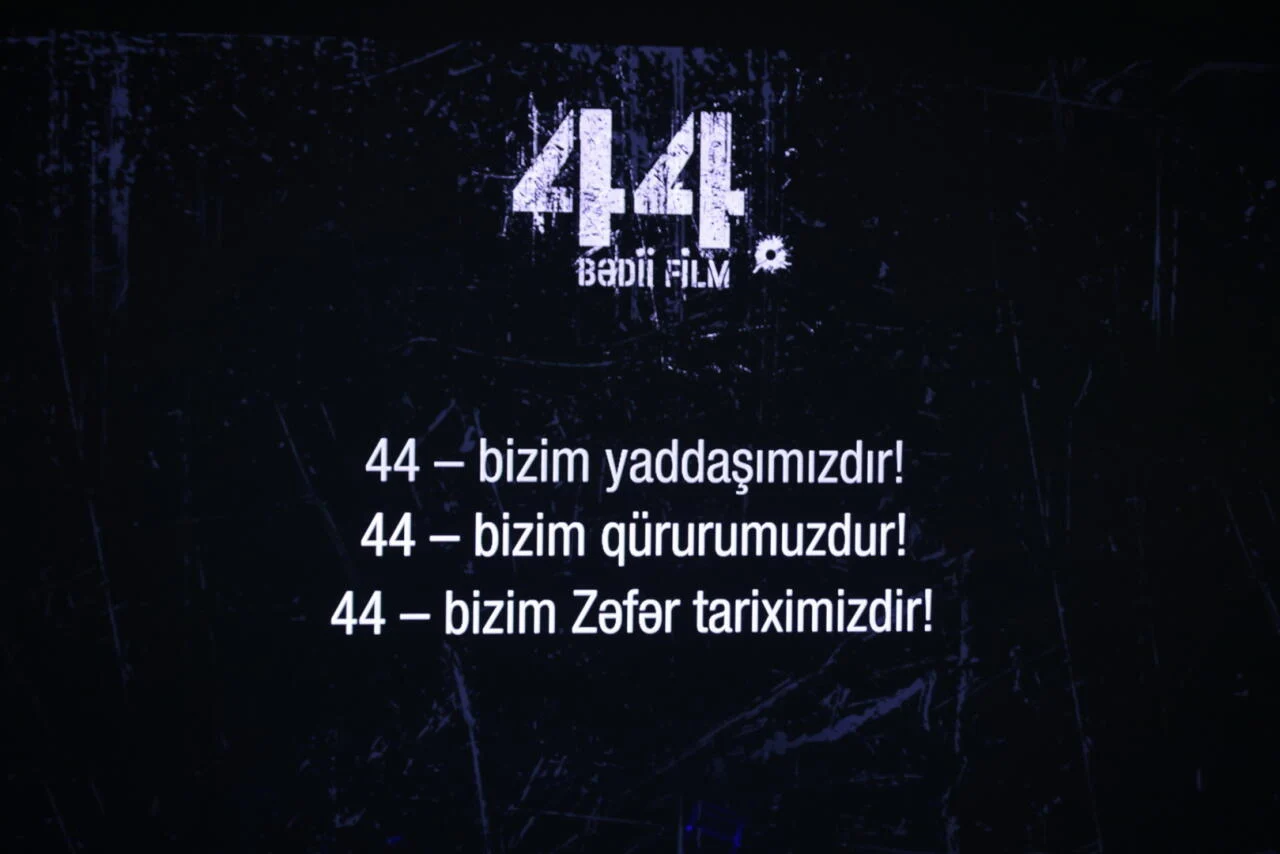Heydər Əliyev Mərkəzində "44"ün premyerası keçirilib – göz yaşları, qürur və alqışlar (FOTOLAR)