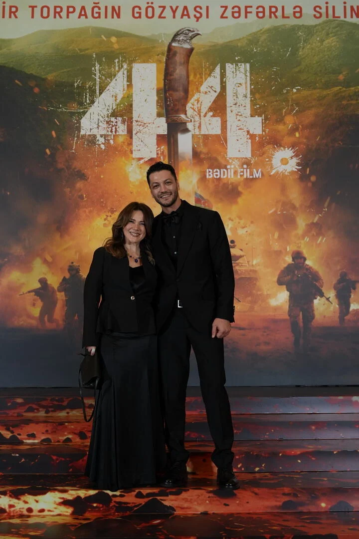 Heydər Əliyev Mərkəzində "44"ün premyerası keçirilib – göz yaşları, qürur və alqışlar (FOTOLAR)