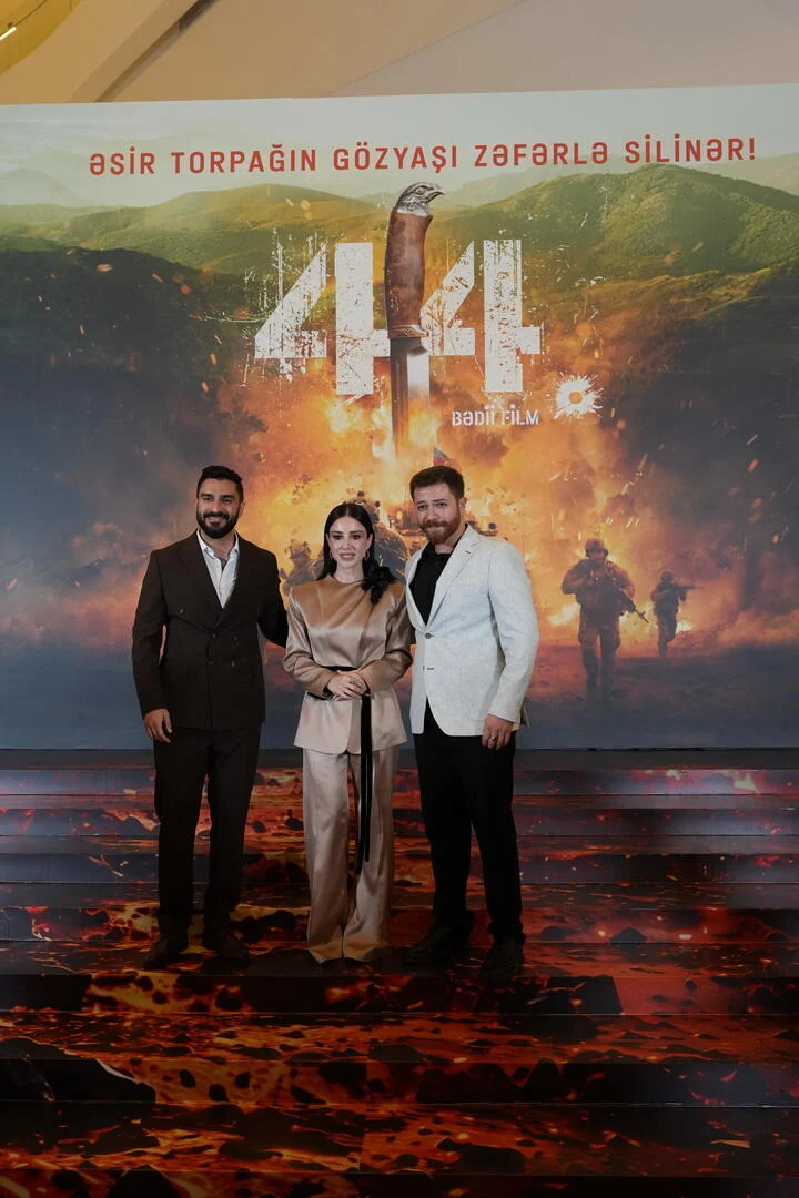 Heydər Əliyev Mərkəzində "44"ün premyerası keçirilib – göz yaşları, qürur və alqışlar (FOTOLAR)