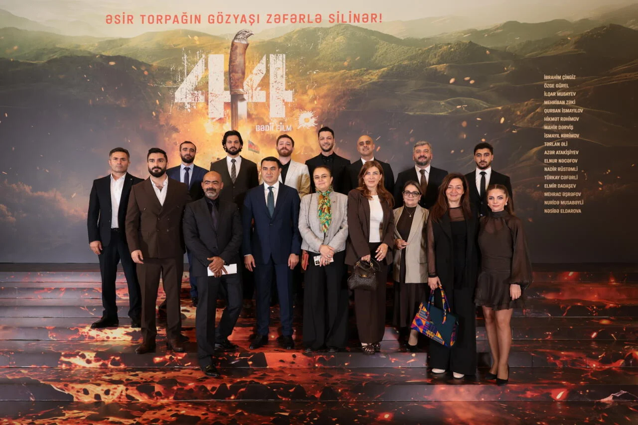 Heydər Əliyev Mərkəzində "44"ün premyerası keçirilib – göz yaşları, qürur və alqışlar (FOTOLAR)