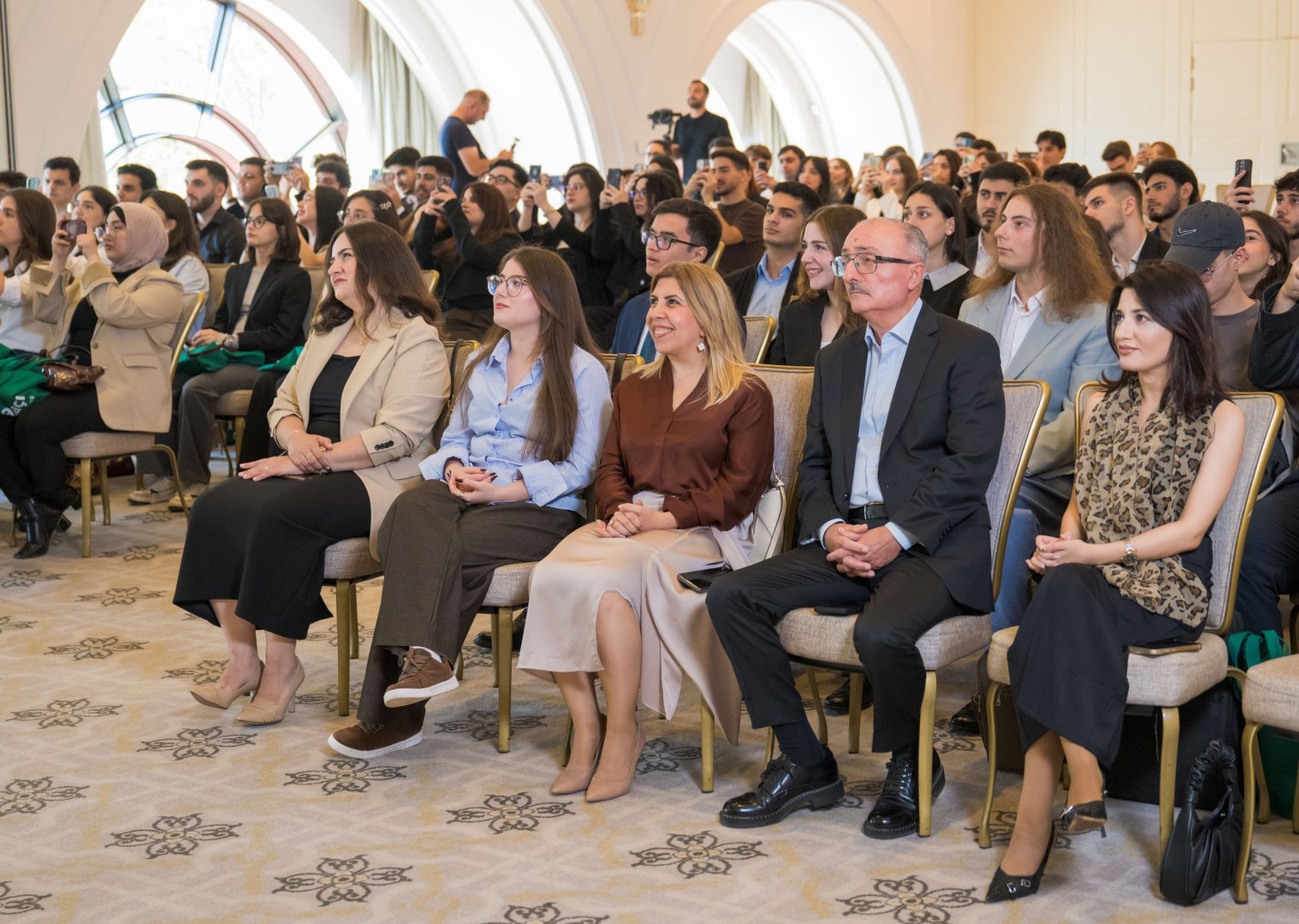 PAŞA Holding tərəfindən təşkil edilən “Əlaçı” Təqaüd Proqramının 2026-2027-ci tədris ili üçün açılış tədbiri keçirilib (FOTO)
