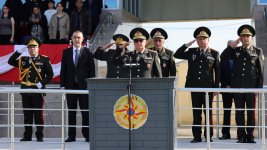 FHN-in Akademiyasında gənc kursantların hərbi andiçmə və məzunların buraxılış mərasimi keçirilib (FOTO/VİDEO)