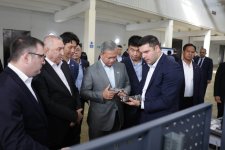 Kambocanın Baş naziri Müdafiə Sənayesi Nazirliyinin müəssisələrini ziyarət edib (FOTO)