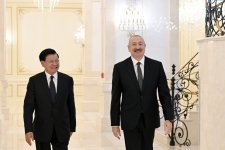Prezident İlham Əliyevin adından Laos Prezidentinin şərəfinə rəsmi nahar verilib (FOTO)