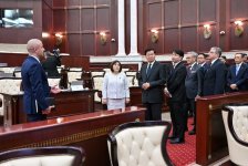 Sahibə Qafarova Laos Prezidenti ilə parlamentlərarası əlaqələri müzakirə edib (FOTO)