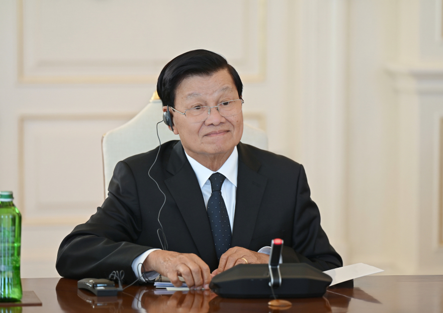 Prezident İlham Əliyevin Laos Prezidenti ilə geniş tərkibdə görüşü olub (FOTO)