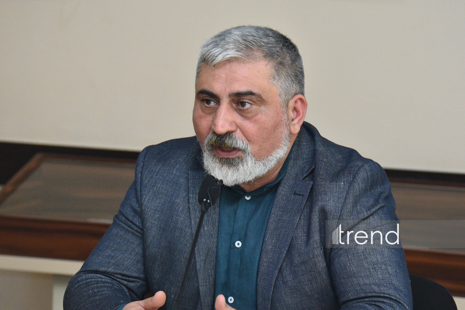 “Zərərli xarici təsirlərə və saxta xəbərlərə qarşı sayıqlığın artırılmasına dəstək” layihəsi çərçivəsində Azərbaycan Dillər Universitetinin tələbələri ilə görüş keçirilib (FOTO/VİDEO)