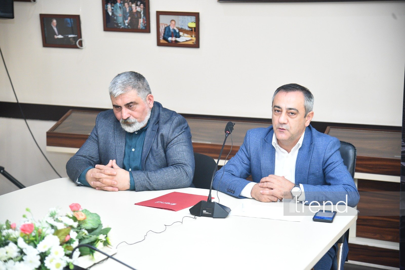 “Zərərli xarici təsirlərə və saxta xəbərlərə qarşı sayıqlığın artırılmasına dəstək” layihəsi çərçivəsində Azərbaycan Dillər Universitetinin tələbələri ilə görüş keçirilib (FOTO/VİDEO)