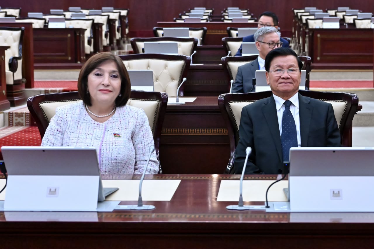 Sahibə Qafarova Laos Prezidenti ilə parlamentlərarası əlaqələri müzakirə edib (FOTO)
