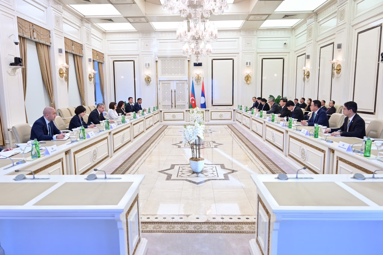 Sahibə Qafarova Laos Prezidenti ilə parlamentlərarası əlaqələri müzakirə edib (FOTO)