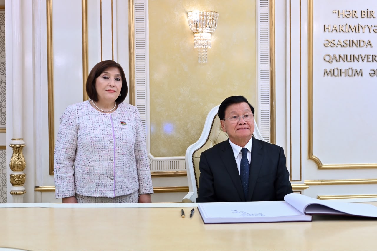 Sahibə Qafarova Laos Prezidenti ilə parlamentlərarası əlaqələri müzakirə edib (FOTO)