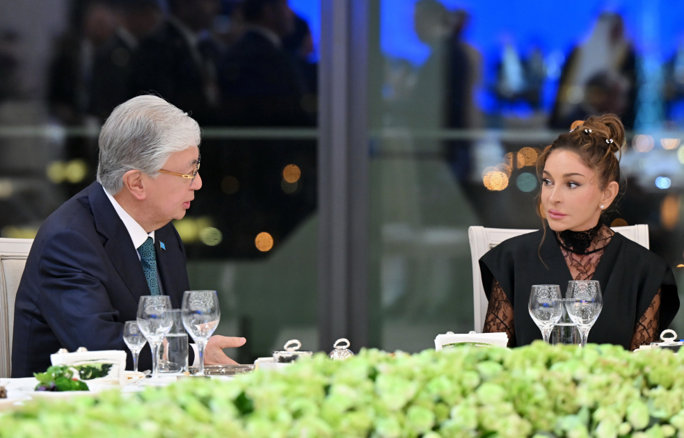 Prezident İlham Əliyevin adından AQEM-in 7-ci Zirvə Görüşünün iştirakçılarının şərəfinə şam yeməyi verilib (FOTO/VİDEO)