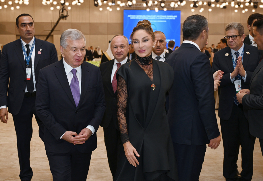 Prezident İlham Əliyevin adından AQEM-in 7-ci Zirvə Görüşünün iştirakçılarının şərəfinə şam yeməyi verilib (FOTO/VİDEO)