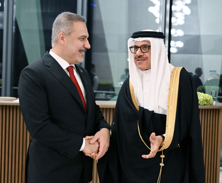 Prezident İlham Əliyevin adından AQEM-in 7-ci Zirvə Görüşünün iştirakçılarının şərəfinə şam yeməyi verilib (FOTO/VİDEO)