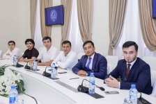 İkili diplom proqramı çərçivəsində əcnəbi tələbələr UNEC-də təhsil alacaqlar (FOTO)