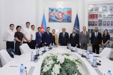 İkili diplom proqramı çərçivəsində əcnəbi tələbələr UNEC-də təhsil alacaqlar (FOTO)