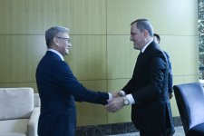 Laos AQEM-ə üzv olur (FOTO)