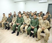 Azərbaycan və BƏƏ hərbçilərinin birgə taktiki-uçuş təlimi davam edir (FOTO/VİDEO)