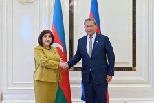 Azərbaycan və Kambocanın beynəlxalq təşkilatlar çərçivəsində qarşılıqlı dəstəyi barədə fikir mübadiləsi aparılıb (FOTO)