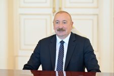 Prezident İlham Əliyev Şri-Lankanın xarici işlər, xarici məşğulluq və turizm nazirini qəbul edib (FOTO/VİDEO)