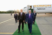 Tacikistan Prezidenti Azərbaycana səfərə gəlib (FOTO)