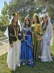 İçərişəhərdə rəngarəng "Kəlağayı" yürüşü start götürüb (FOTO)
