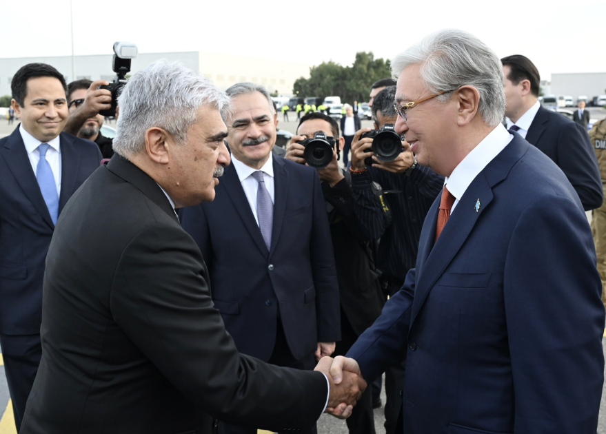 Qazaxıstan Prezidentinin Azərbaycana səfəri başlayıb (FOTO)