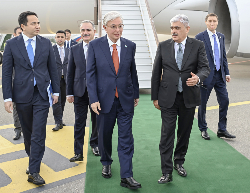 Qazaxıstan Prezidentinin Azərbaycana səfəri başlayıb (FOTO)