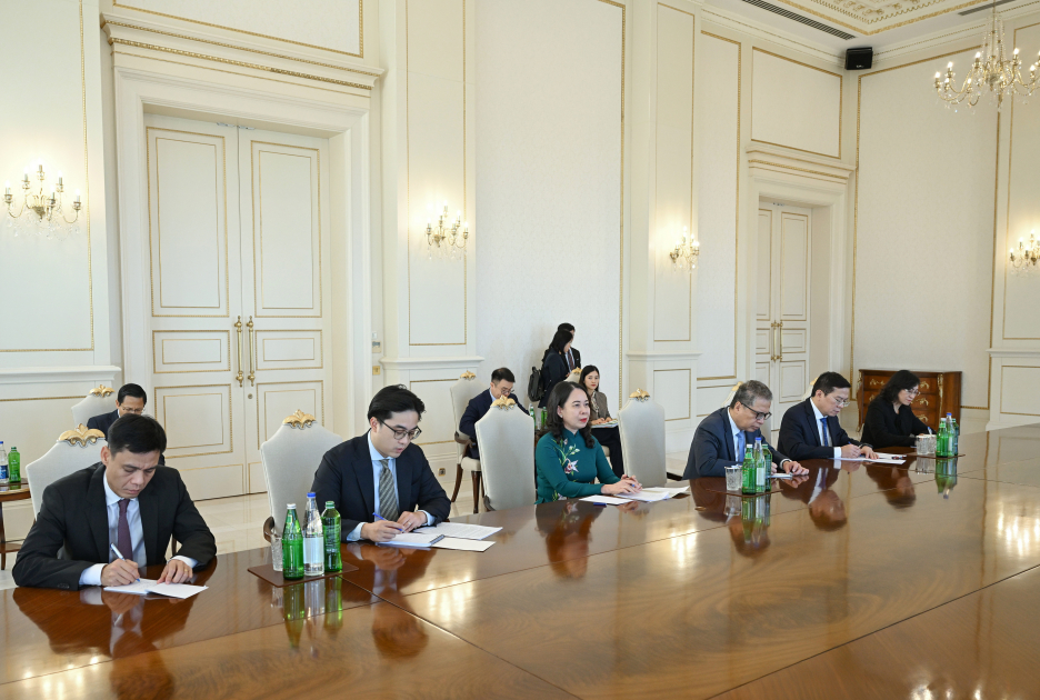 Prezident İlham Əliyev və Birinci xanım Mehriban Əliyeva Vyetnamın Vitse-prezidenti ilə görüşüblər (FOTO/VİDEO)