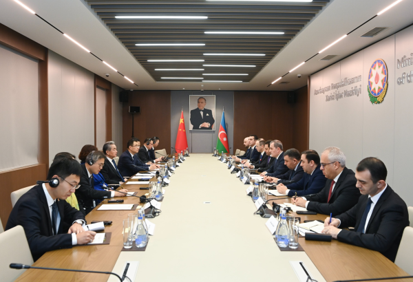 Azərbaycan və Çin arasında iqtisadi əməkdaşlıq və regional təhlükəsizlik məsələləri müzakirə edilib (FOTO) (YENİLƏNİB)
