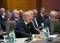 Prezident İlham Əliyev AQEM-in 7-ci Zirvə Toplantısında çıxış edib (FOTO)