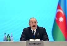 Prezident İlham Əliyev AQEM-in 7-ci Zirvə Toplantısında çıxış edib (FOTO)