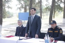 Xaçmaz Rayon İcra Hakimiyyətinin başçısı Elnur Rzayev Yalama kəndində vətəndaşların müraciət və təkliflərini dinləyib (FOTO)