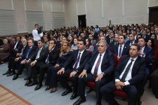 Səbaildə Prezident İlham Əliyevin YAP-ın VIII Qurultayındakı nitqindən irəli gələn vəzifələrə həsr olunmuş müşavirə keçirilib (FOTO)