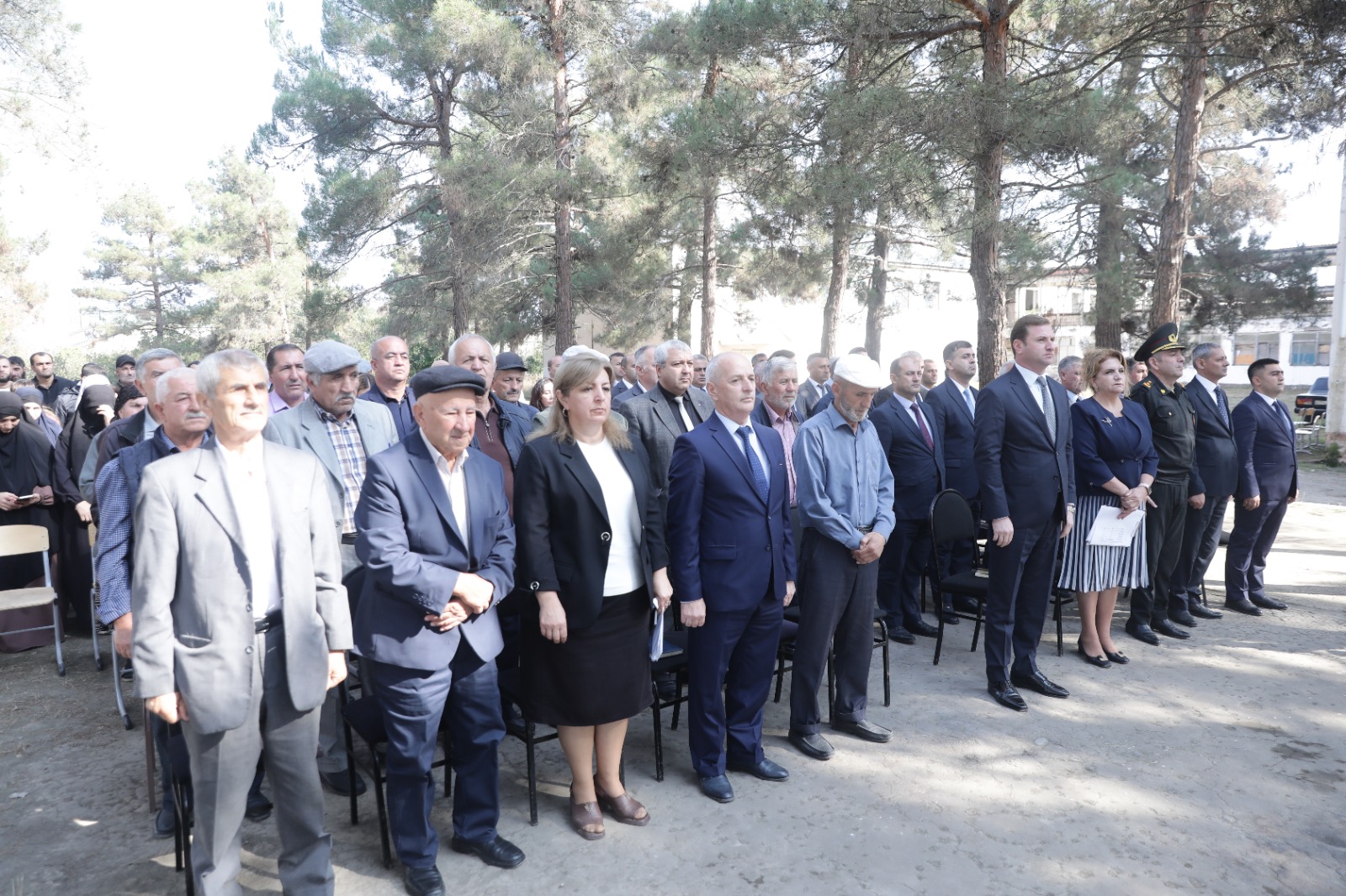 Xaçmaz Rayon İcra Hakimiyyətinin başçısı Elnur Rzayev Yalama kəndində vətəndaşların müraciət və təkliflərini dinləyib (FOTO)