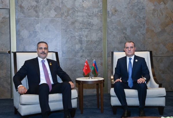 Azərbaycan və Türkiyə XİN iki ölkə arasındakı münasibətlərin cari vəziyyətini müzakirə edib