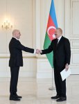 Prezident İlham Əliyev Gürcüstanın ölkəmizdə yeni təyin olunmuş səfirini qəbul edib (FOTO/VİDEO)