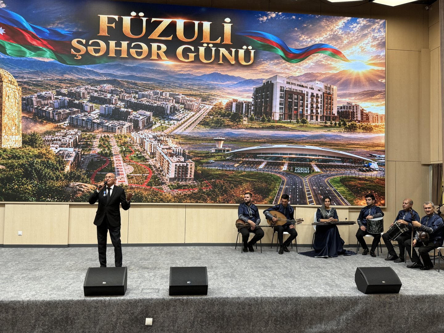 Füzulidə Şəhəri Günü münasibətilə konsert proqramı keçirilib (FOTO)