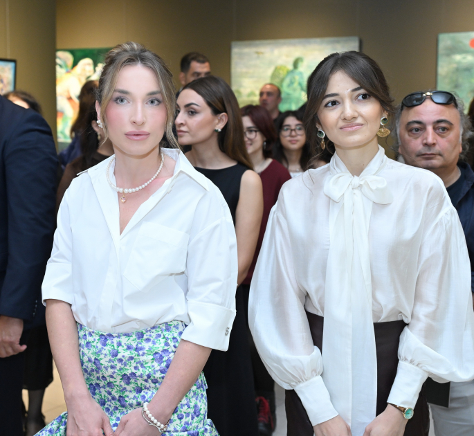 Müasir İncəsənət Muzeyində Anar Hüseynzadənin “O” adlı fərdi sərgisi açılıb (FOTO)