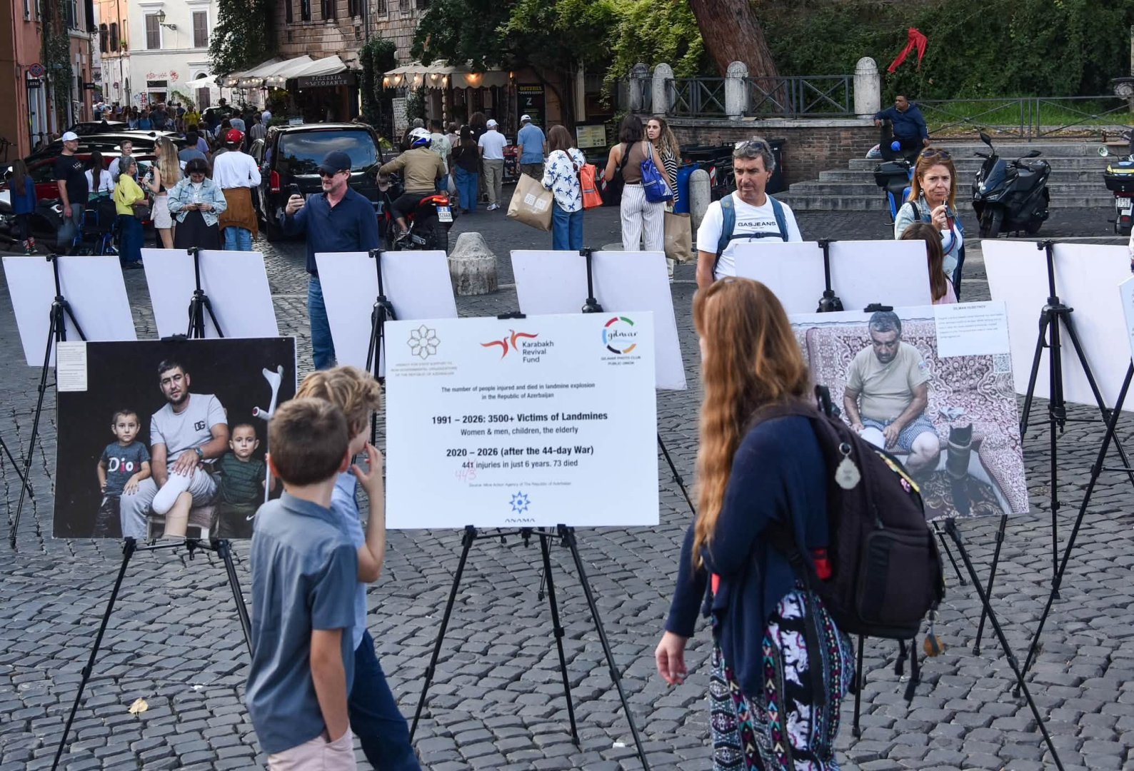 Ermənistanın Azərbaycana qarşı mina müharibəsi Romada fotofaktlarla nümayiş etdirilib (FOTO)